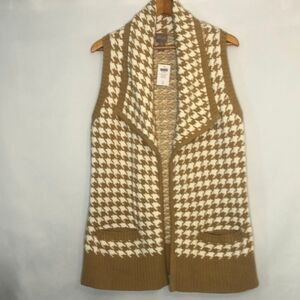Chico's Nadja Vest Striking Houndstooth Arabian Camel size 2